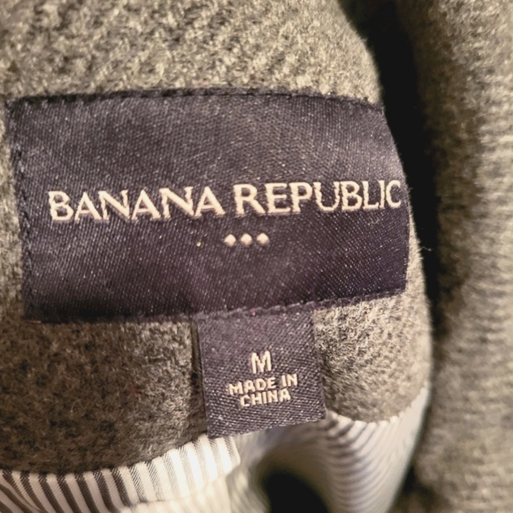 Banana Republic Wool Blend Dark Gray Lined Pea Coat. Toggle Buttons. Size M - Picture 4 of 5